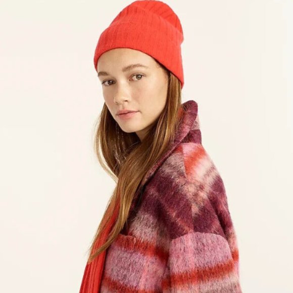 NWT j crew ribbed cashmere beanie vibrant red - Picture 2 of 3